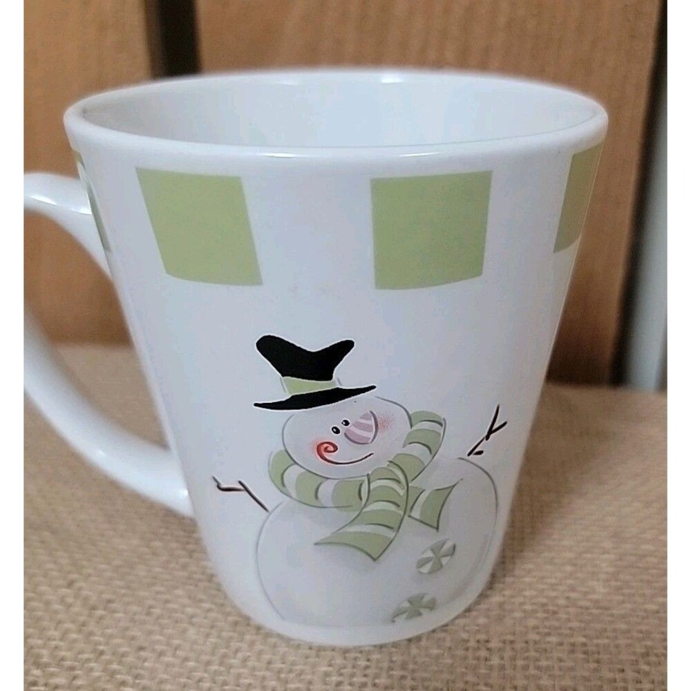 Snowman Winter Christmas Holiday Coffee/Tea Mug Pacific Island Creations Green